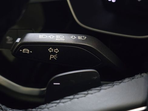 Used 2024 Audi Q3 2.0T Premium Plus image 40