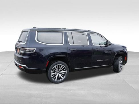 Used 2024 Jeep Grand Wagoneer Series III AWD/4WD image 4