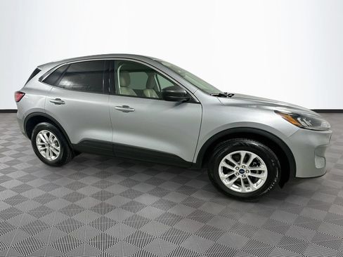 Certified 2022 Ford Escape SE AWD/4WD image 8
