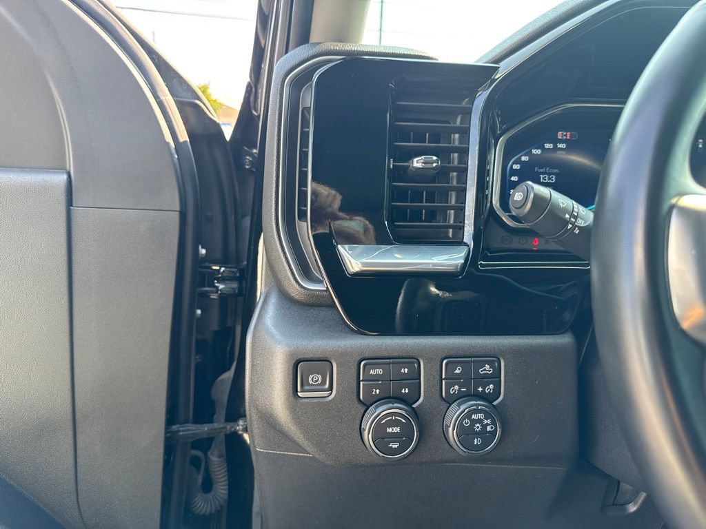 Used 2024 Chevrolet Silverado 2500 LTZ AWD/4WD image 12