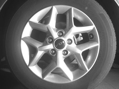 Used 2025 Kia Soul LX w/ LX Technology Package image 14