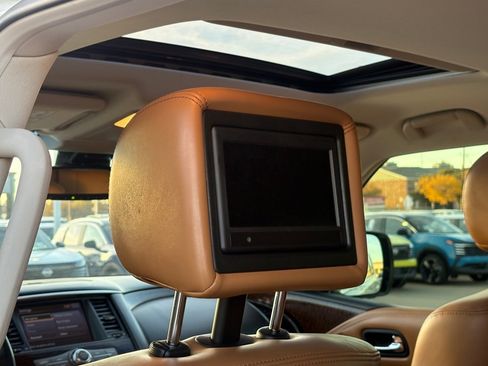 Used 2017 Nissan Armada Platinum w/ Captain Seat Package image 39