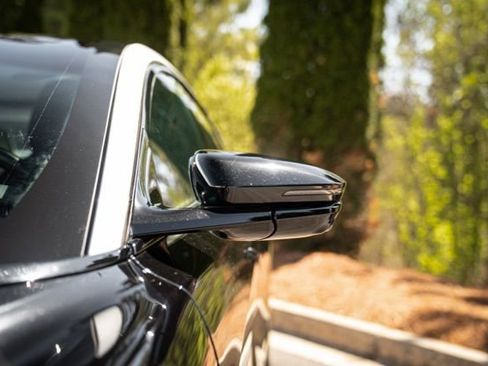 Used 2023 Lucid Air Touring image 24