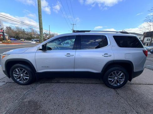 Used 2017 GMC Acadia SLT image 4