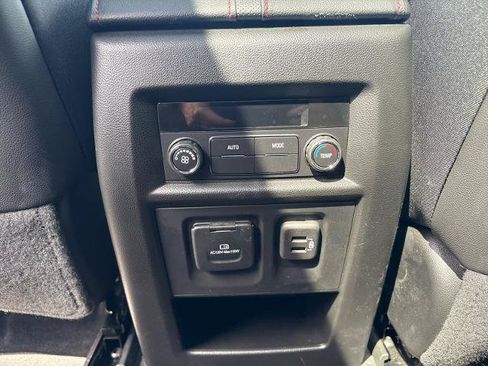 Used 2023 Chevrolet Traverse RS AWD/4WD image 16