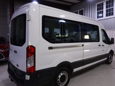 Used 2016 Ford Transit 350 XL image 5