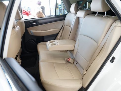 Used 2018 Subaru Outback 2.5i Limited image 47