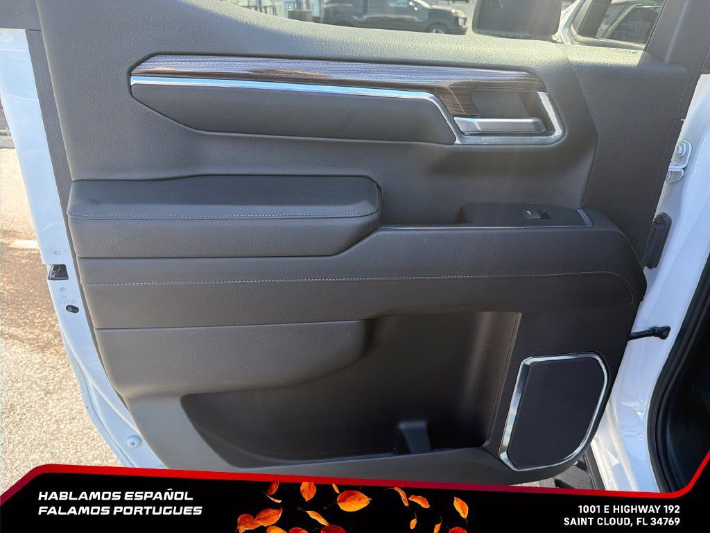 Used 2024 Chevrolet Silverado 1500 LT Trail Boss AWD/4WD image 23
