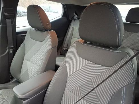 New 2027 Chevrolet Bolt LT w/ Comfort Package image 12