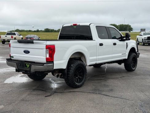 Used 2019 Ford F250 XL w/ STX Appearance Package AWD/4WD image 5