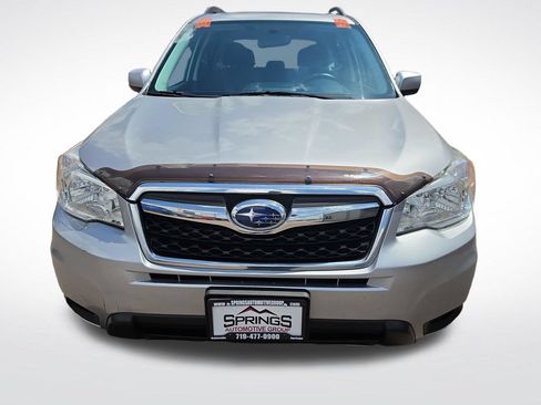 Used 2016 Subaru Forester 2.5i Premium w/ All-Weather Package AWD/4WD image 8