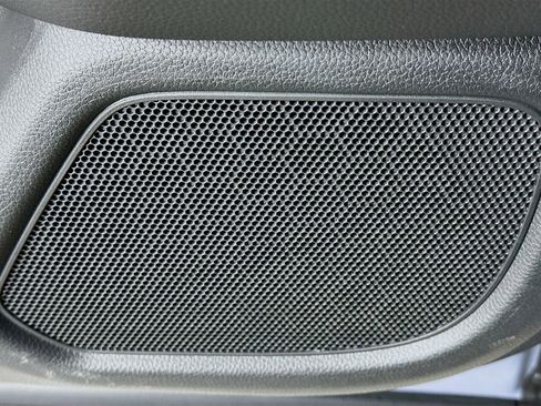 Certified 2024 Honda Pilot Touring image 19