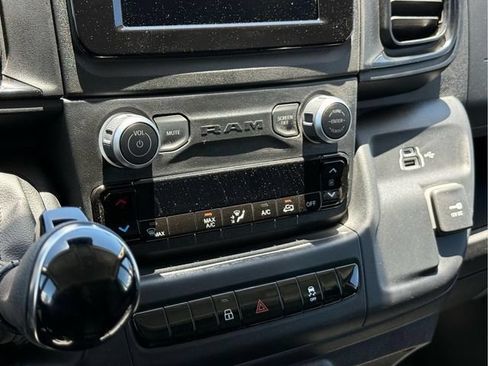 New 2026 RAM ProMaster 2500 w/ Storage Group FWD image 20