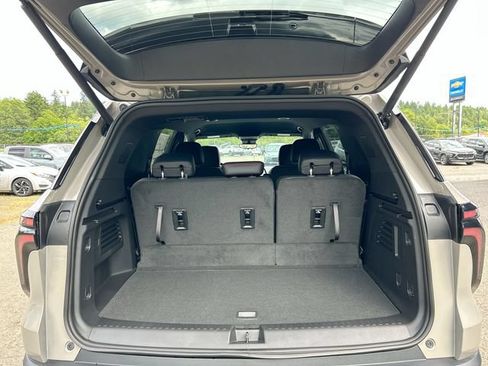 New 2026 Chevrolet Traverse Z71 w/ Enhanced Driving Package AWD/4WD image 26