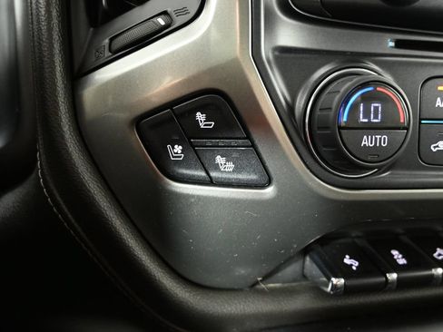 Used 2019 Chevrolet Silverado 2500 LTZ w/ Duramax Plus Package AWD/4WD image 30