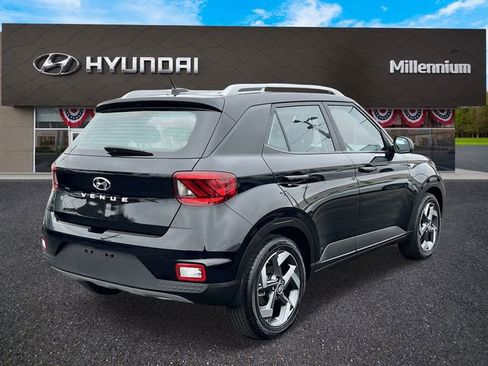 Used 2023 Hyundai Kona SEL w/ Cargo Package image 6