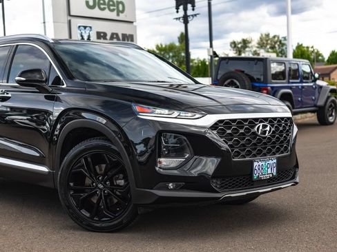 Used 2020 Hyundai Santa Fe SEL FWD image 3