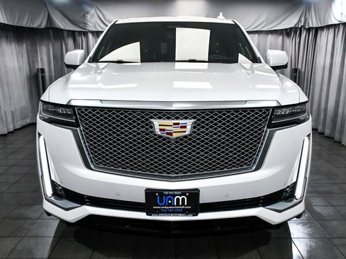 Used 2021 Cadillac Escalade Premium Luxury w/ Driver Assist Tech Package AWD/4WD image 2