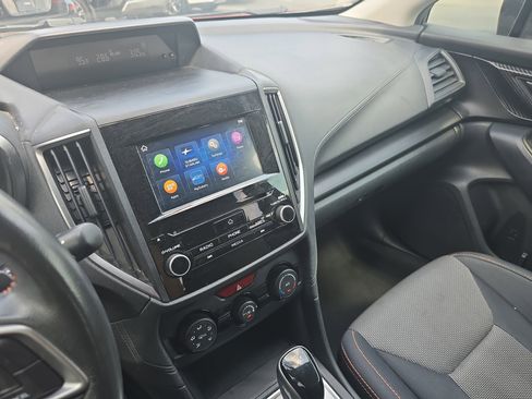 Used 2019 Subaru Crosstrek 2.0i Premium w/ Moonroof Package AWD/4WD image 20