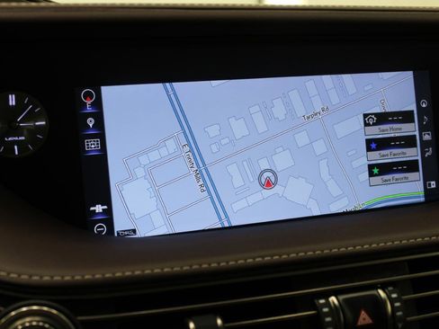 Used 2018 Lexus LS 500 w/ Luxury Package RWD image 63