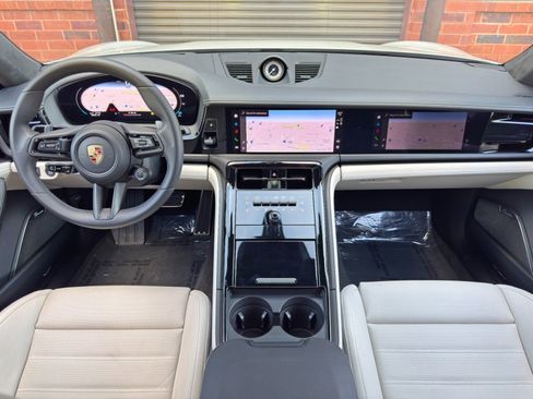 Used 2025 Porsche Panamera GTS AWD/4WD image 13