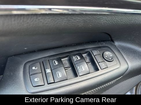 Used 2014 Jeep Grand Cherokee Limited AWD/4WD image 9