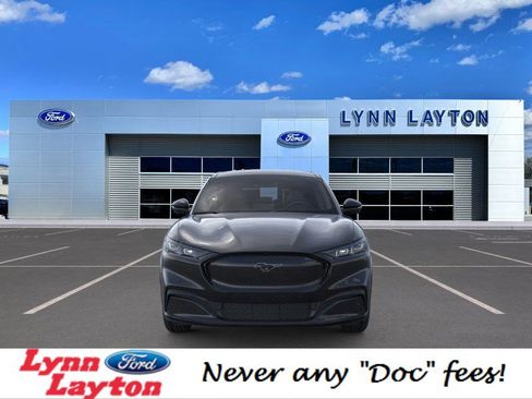 New 2025 Ford Mustang Mach-E Premium image 6