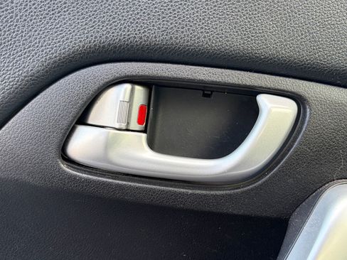 Used 2015 Honda Civic EX-L image 7