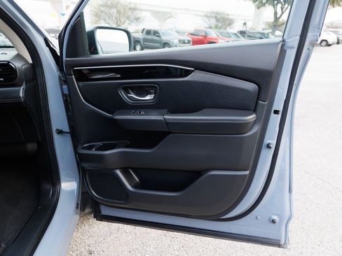 Used 2024 Honda Pilot Touring image 36