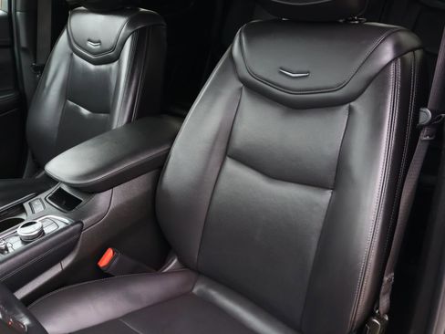 Certified 2024 Cadillac XT5 Premium Luxury image 18