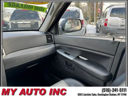 Used 2008 Jeep Grand Cherokee Laredo image 14