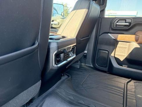 Used 2021 Chevrolet Silverado 2500 High Country w/ Z71 Off-Road Package image 22