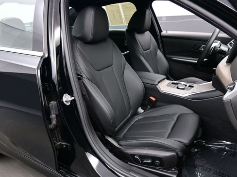 Used 2025 BMW 330i xDrive Sedan image 15