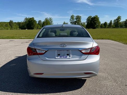 Used 2012 Hyundai Sonata GLS FWD image 7