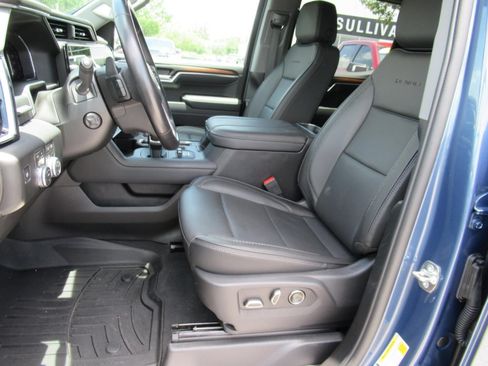 Used 2026 GMC Sierra 1500 Denali AWD/4WD image 19