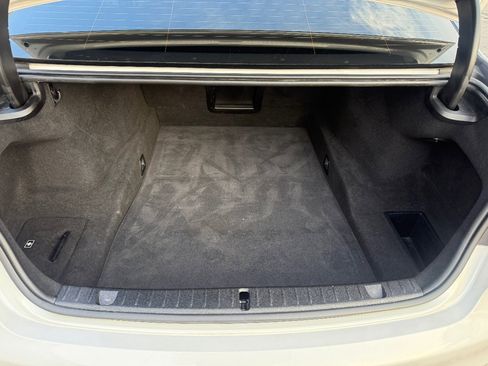 Used 2018 BMW 750i xDrive image 11