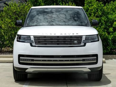 Used 2024 Land Rover Range Rover SE AWD/4WD image 6