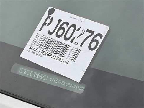 Used 2023 Land Rover Defender 110 S image 33