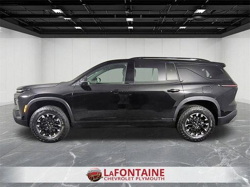 Certified 2025 Chevrolet Traverse Z71 w/ Driver Confidence Package image 5