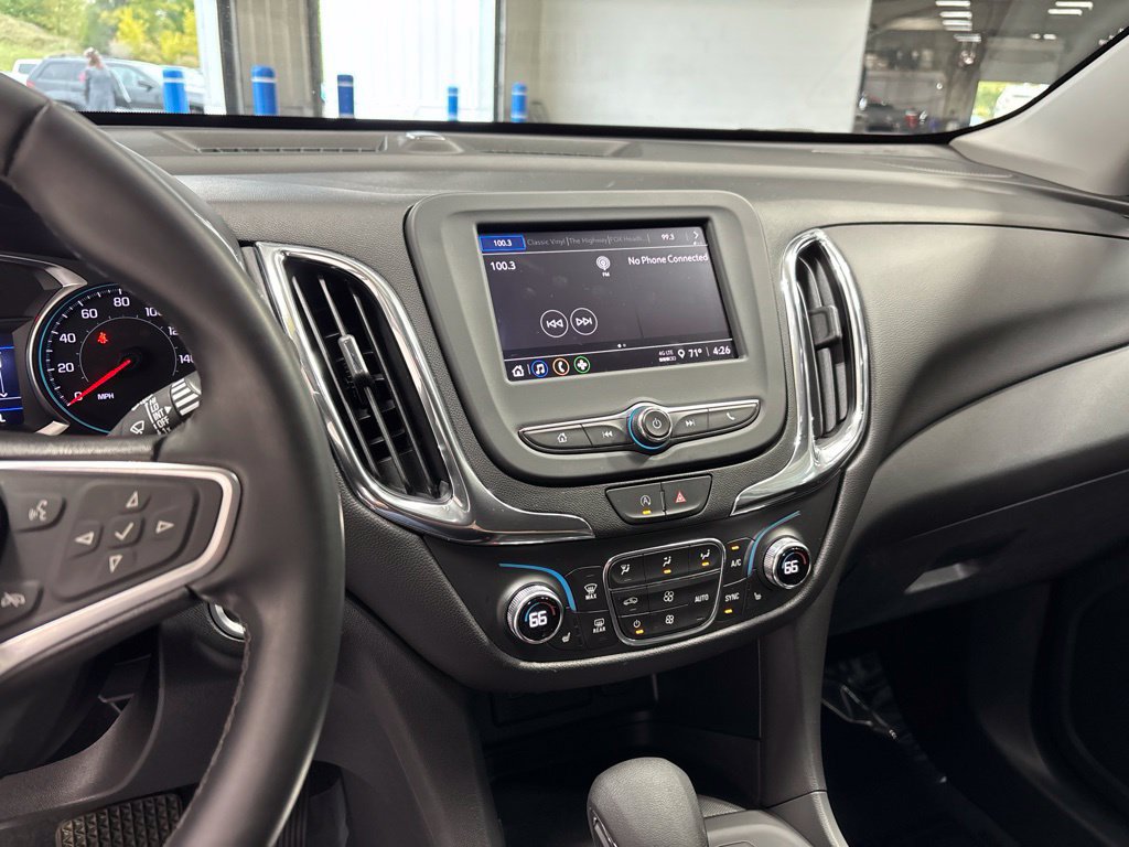 Used 2023 Chevrolet Equinox LT AWD/4WD image 16