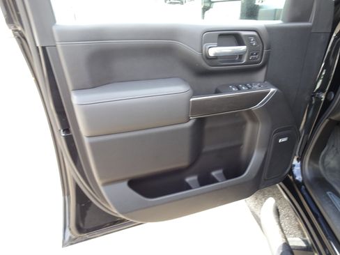 Used 2021 Chevrolet Silverado 2500 LTZ w/ Carhartt Edition image 16