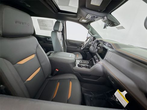 New 2026 GMC Sierra 3500 AT4 w/ AT4 Premium Plus Package image 24