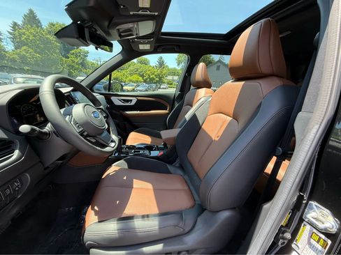 New 2026 Subaru Forester Touring AWD/4WD image 13