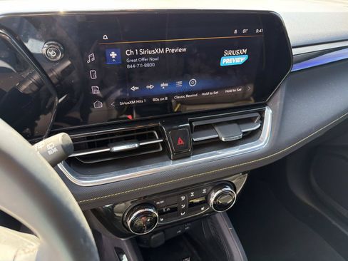 Used 2024 Chevrolet TrailBlazer ACTIV w/ Convenience Package FWD image 15