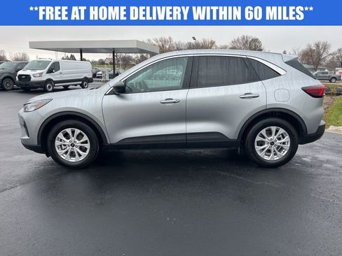 Used 2023 Ford Escape Active w/ Cold Weather Package image 7