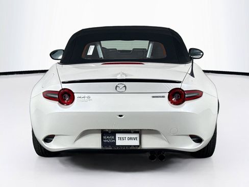 New 2026 MAZDA MX-5 Miata Club w/ Interior Package RWD image 7