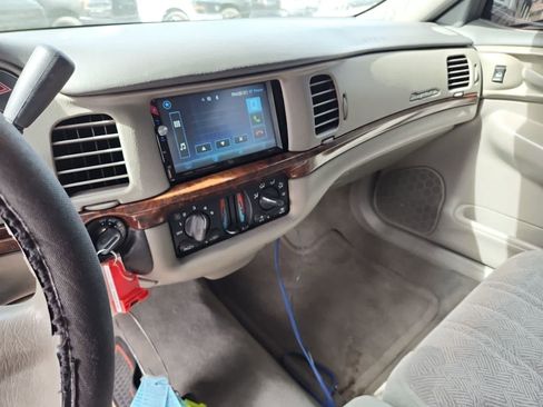 Used 2002 Chevrolet Impala image 10