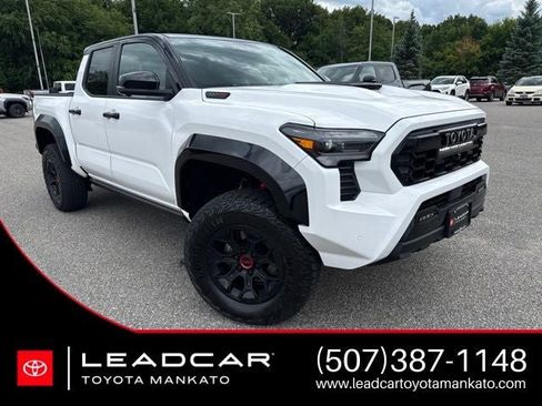 Used 2026 Toyota Tacoma TRD Pro AWD/4WD image 1