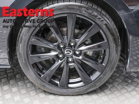 Used 2024 MAZDA MAZDA3 s FWD image 30