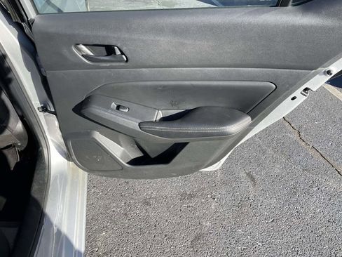 Used 2024 Nissan Altima 2.5 SV image 44